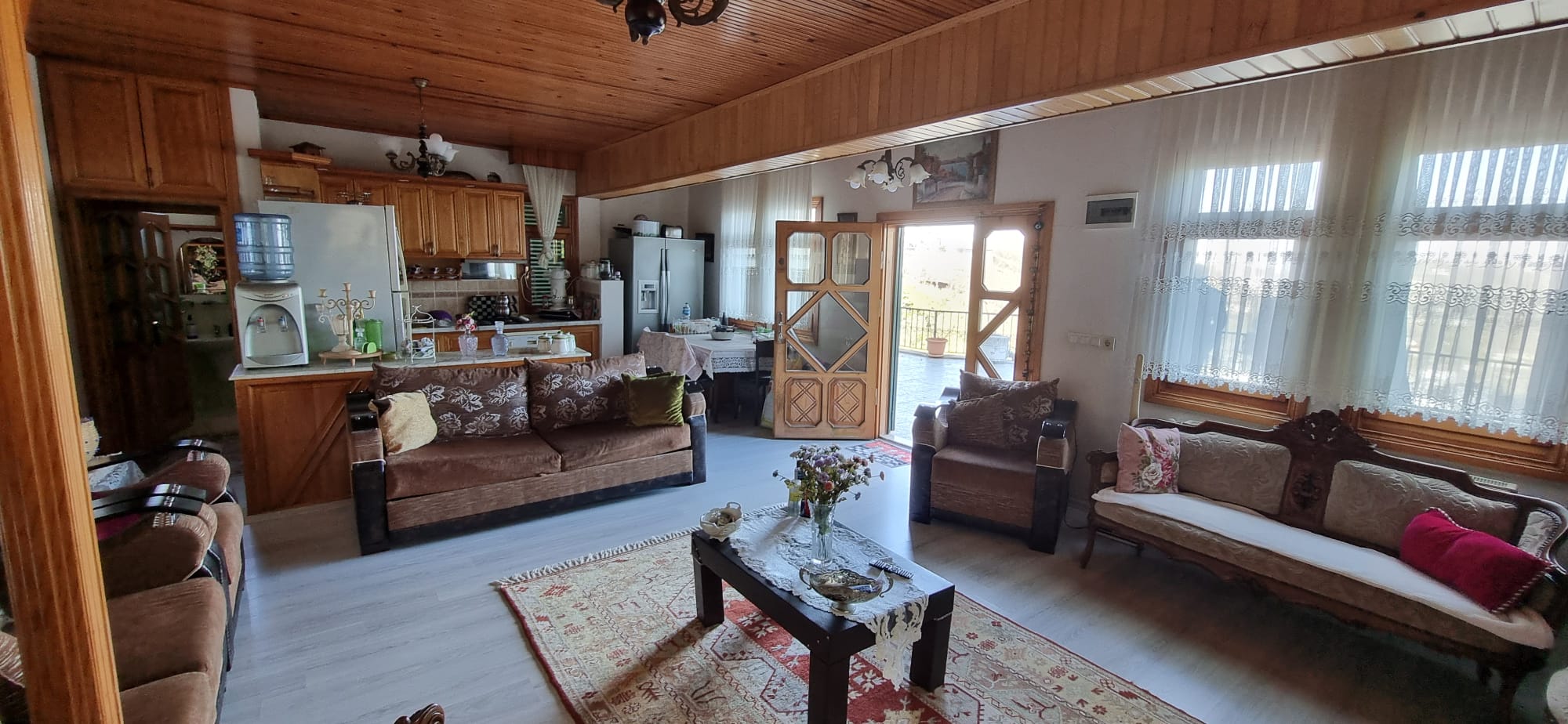 MABEL GAYRİMENKUL GÜRBULAK'TA SATILIK VİLLA + 2.400 M2 ARSA